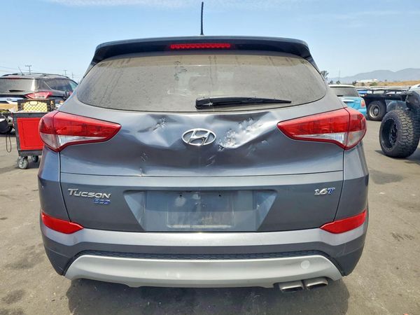 2017 HYUNDAI TUCSON