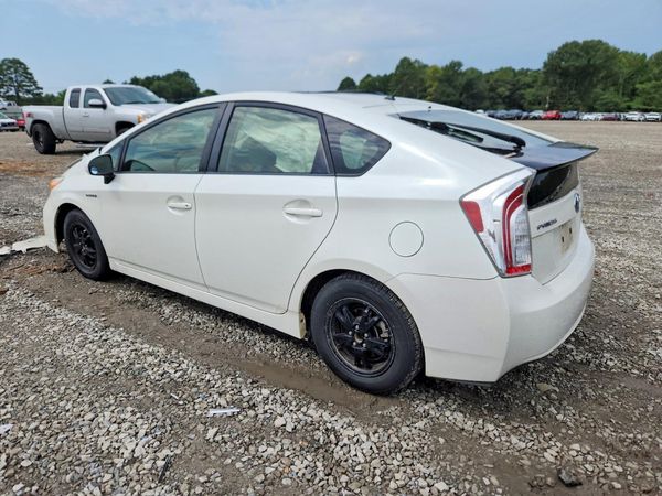 2015 TOYOTA PRIUS