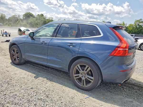 2019 VOLVO XC60 Momentum