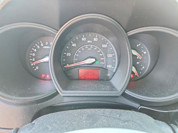 2016 KIA RIO LX A/T