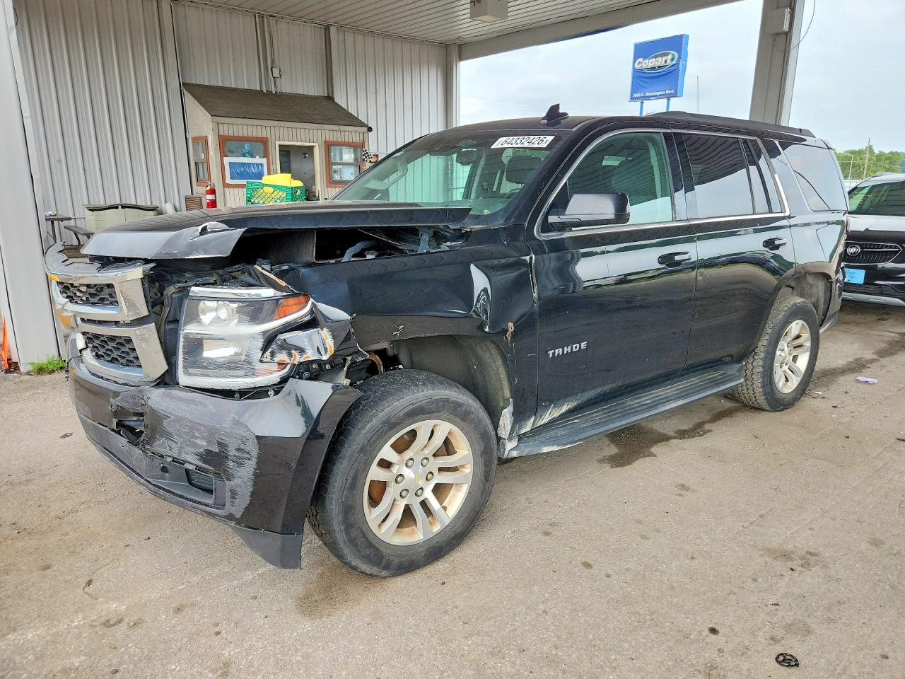 2018 CHEVROLET TAHOE LS — Front 3/4