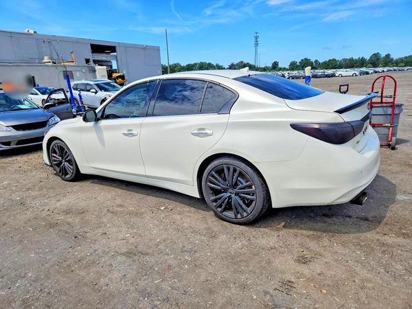 2018 INFINITI Q50