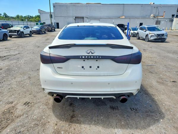 2018 INFINITI Q50