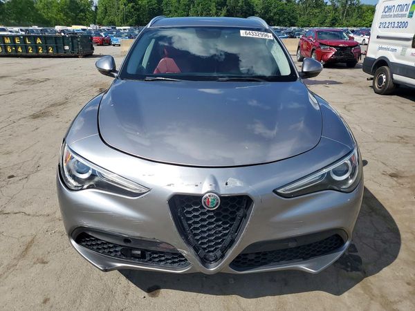 2018 ALFA ROMEO STELVIO AWD