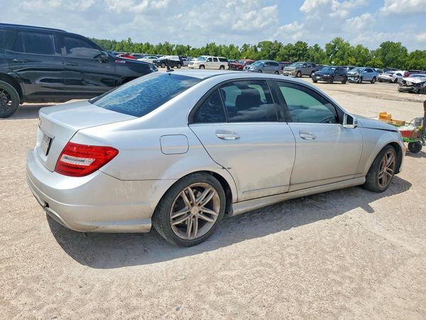 2014 MERCEDES-BENZ C C250