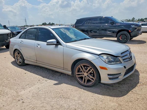 2014 MERCEDES-BENZ C C250