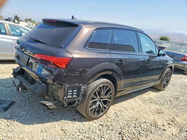 2025 AUDI Q7