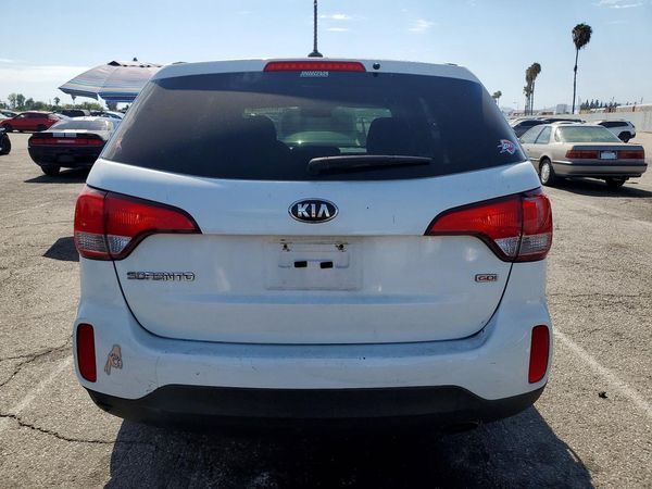 2014 KIA SORENTO