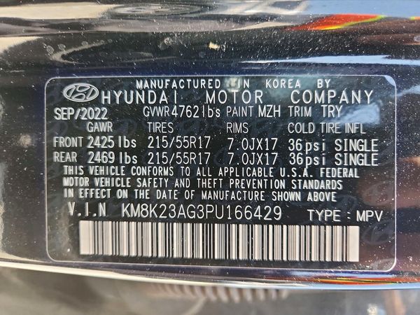 2023 HYUNDAI KONA SE