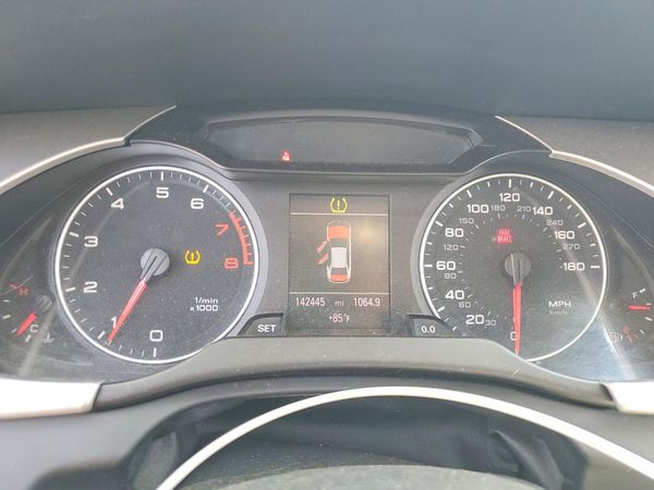 2012 AUDI A4