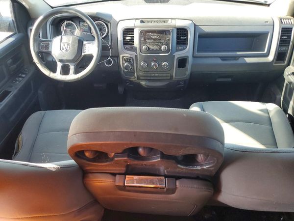 2017 RAM 1500 ST