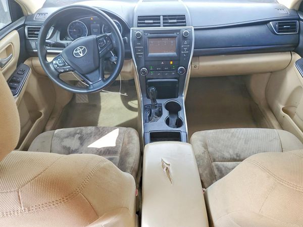 2016 TOYOTA CAMRY