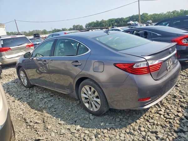 2013 LEXUS ES 300h
