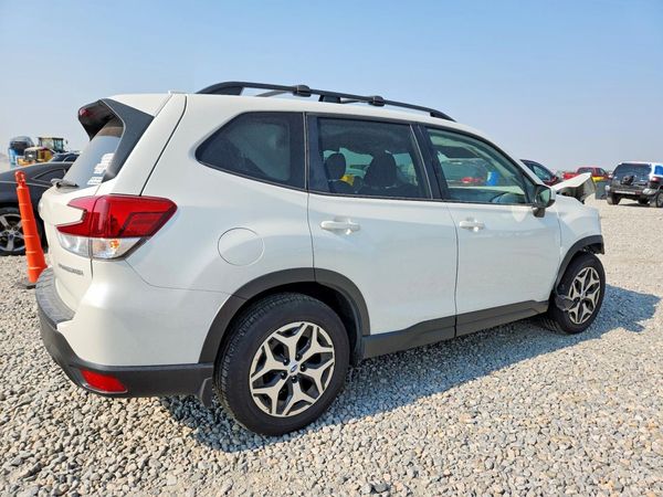 2021 SUBARU FORESTER