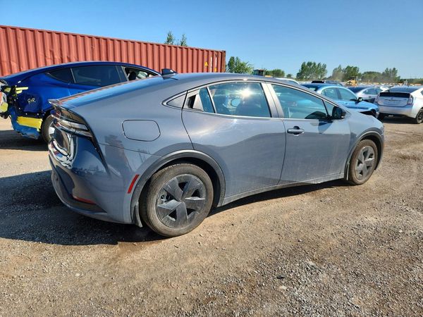 2026 TOYOTA PRIUS
