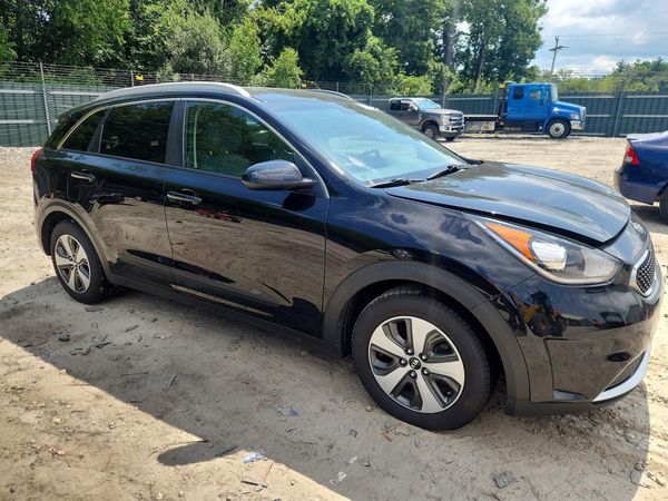 2017 KIA NIRO FE / LX / LX Tech
