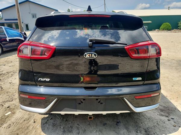 2017 KIA NIRO FE / LX / LX Tech