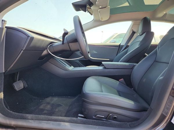 2026 TESLA MODEL 3