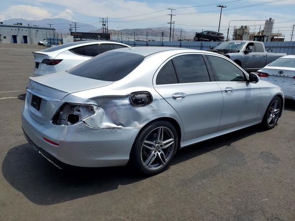 2019 MERCEDES-BENZ E E300