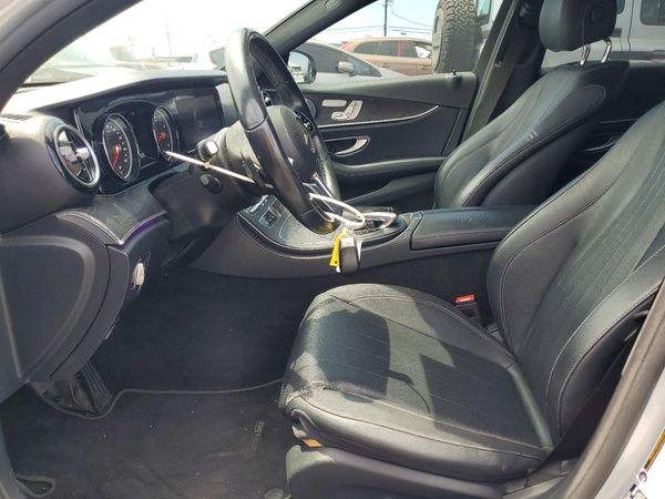 2019 MERCEDES-BENZ E E300