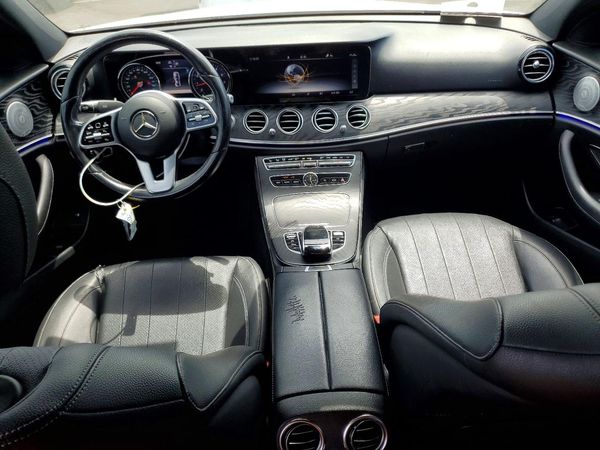 2019 MERCEDES-BENZ E E300