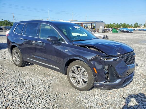 2022 CADILLAC XT6
