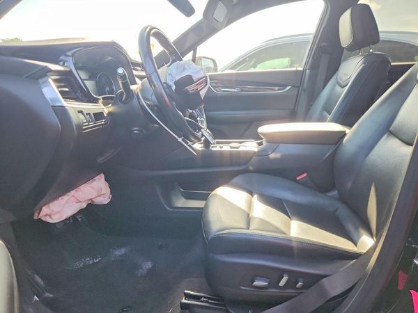 2022 CADILLAC XT6