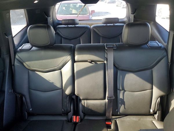 2022 CADILLAC XT6