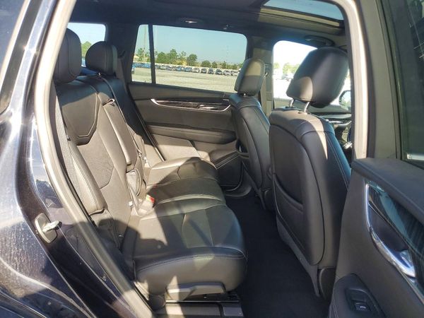 2022 CADILLAC XT6