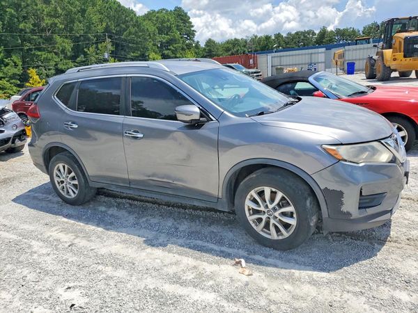 2019 NISSAN ROGUE — Passenger 3/4