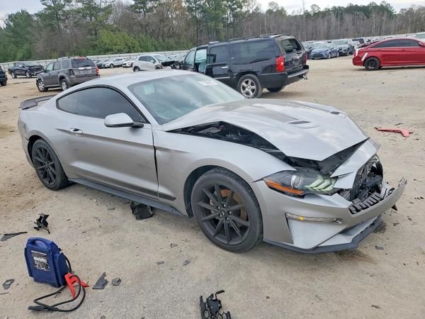 2020 FORD MUSTANG I4 Coupe