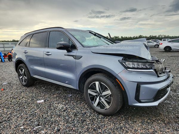 2022 KIA SORENTO
