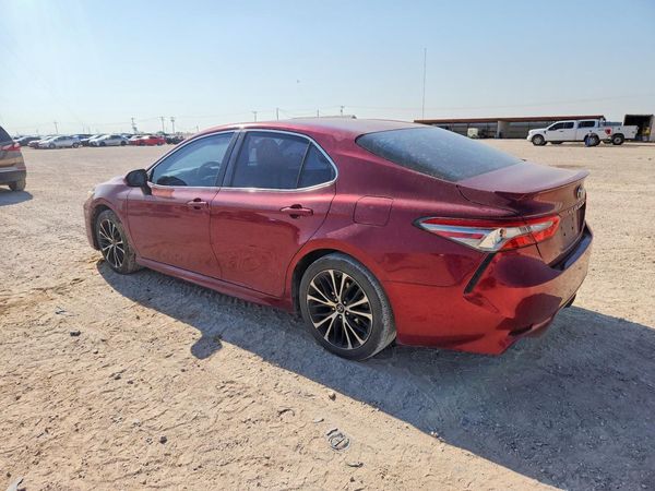2018 TOYOTA CAMRY