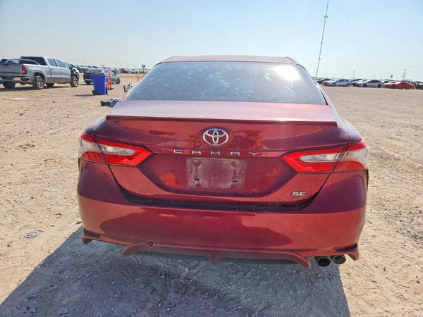 2018 TOYOTA CAMRY