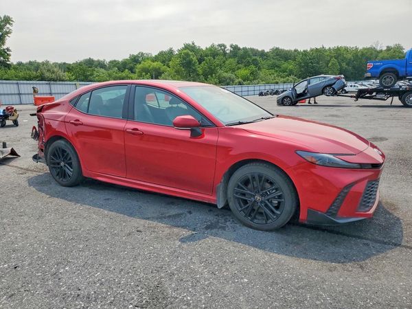 2025 TOYOTA CAMRY