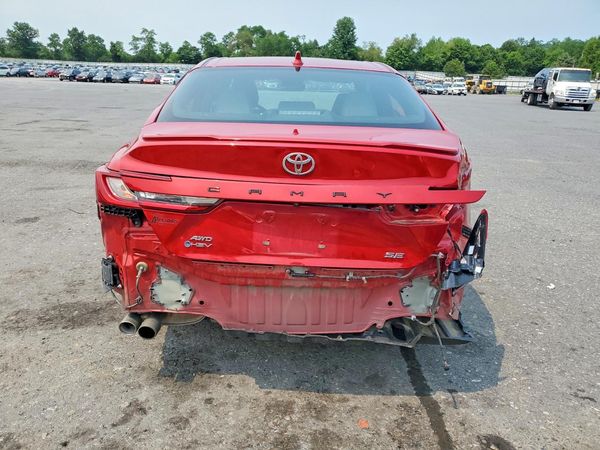 2025 TOYOTA CAMRY
