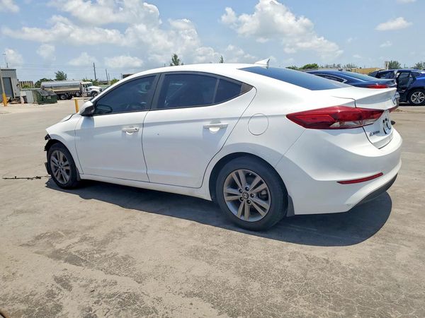 2018 HYUNDAI ELANTRA