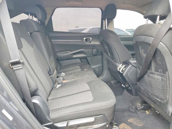 2022 KIA SORENTO