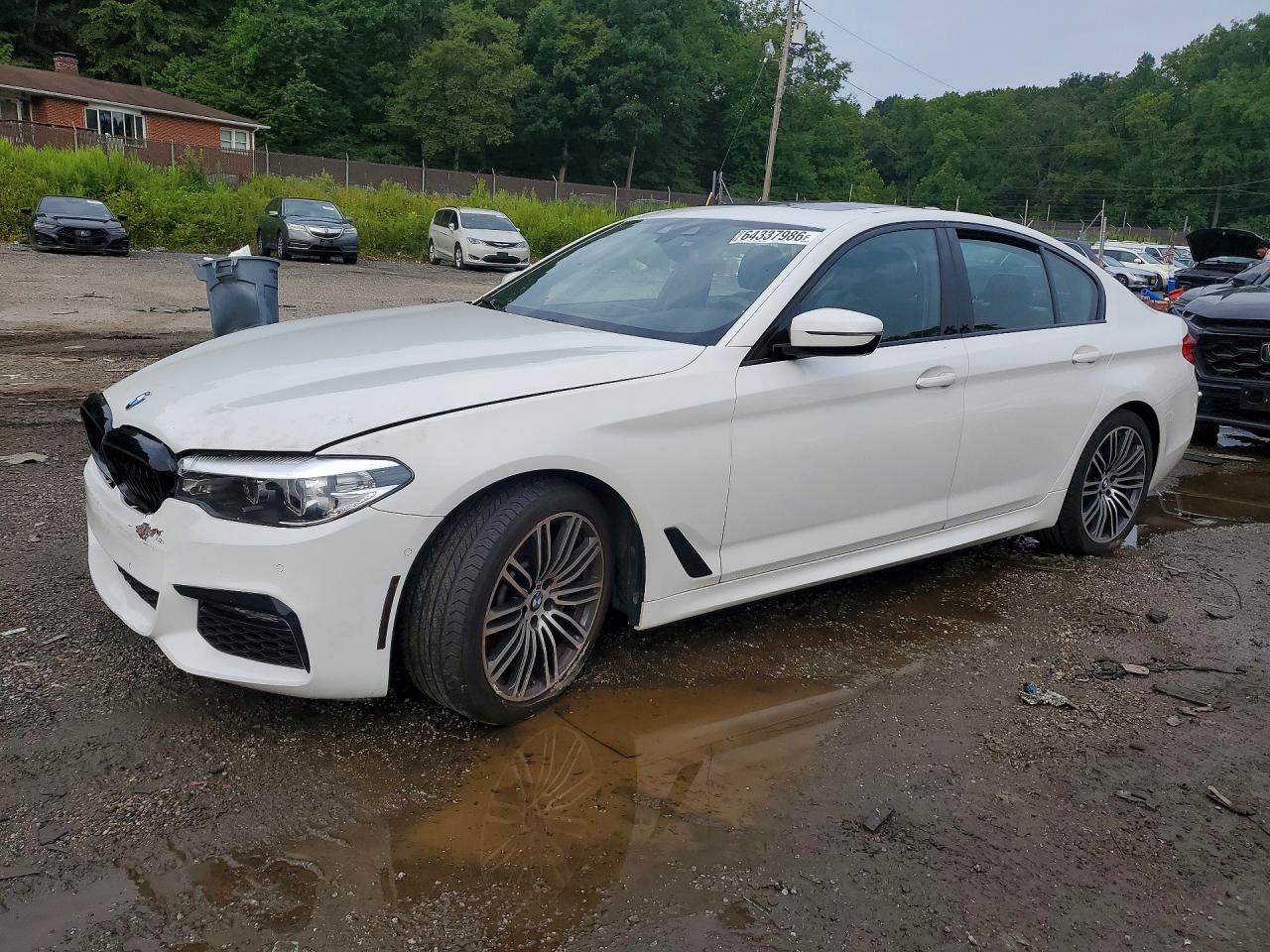 2019 BMW 530