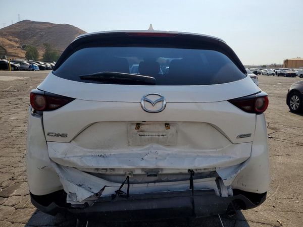 2018 MAZDA CX-5 Sport