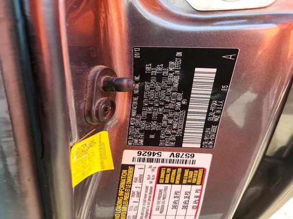 2013 TOYOTA SIENNA