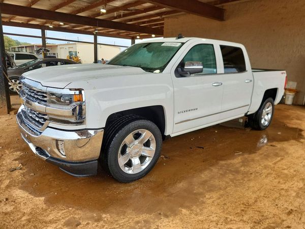 2018 CHEVROLET SILVERADO LTZ — Front 3/4