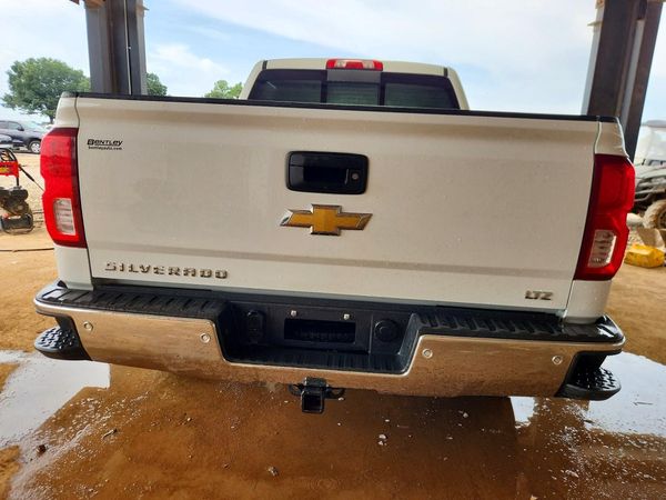 2018 CHEVROLET SILVERADO LTZ — DIRR