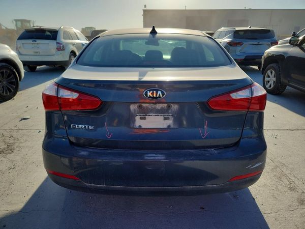 2016 KIA FORTE