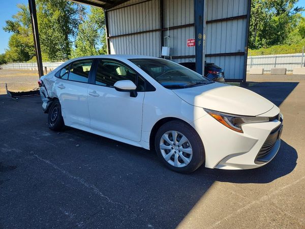 2026 TOYOTA COROLLA