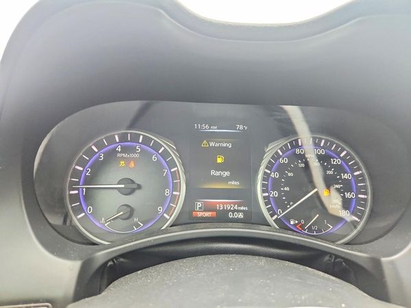 2017 INFINITI Q50