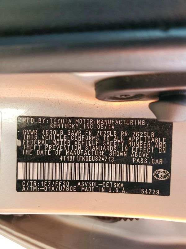 2014 TOYOTA CAMRY