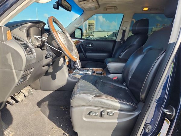 2015 INFINITI QX80