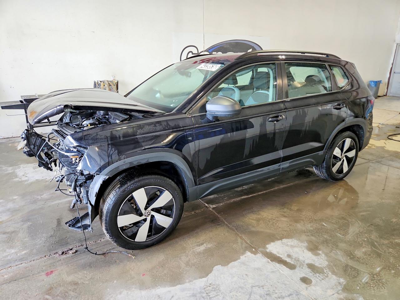 2025 VOLKSWAGEN TAOS 4Motion S