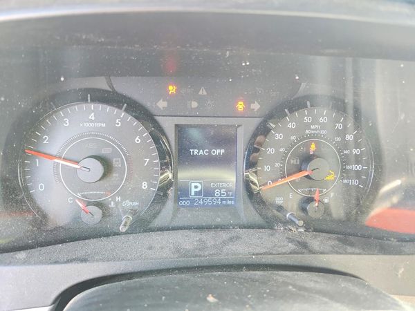 2016 TOYOTA SIENNA